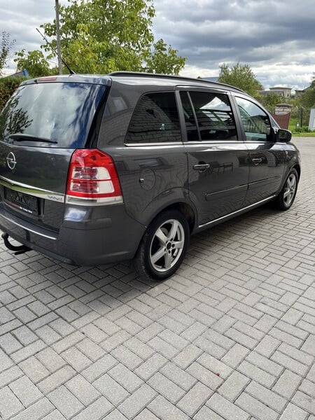 Фотография 7 - Opel Zafira 2011 г Минивэн