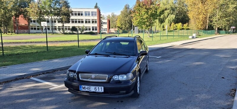 Volvo V40 2000 y Wagon