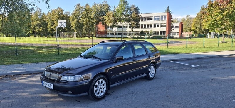 Photo 4 - Volvo V40 2000 y Wagon