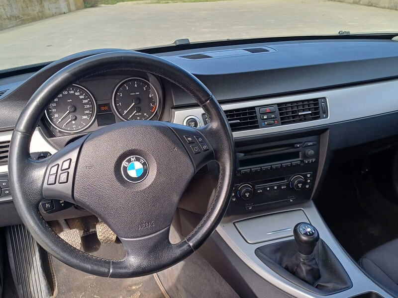 Photo 7 - Bmw 325 E90 2006 y