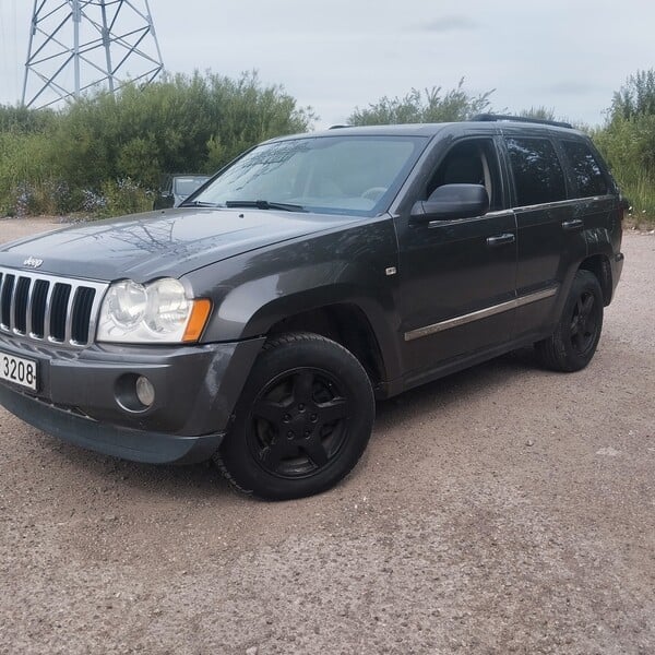 Jeep Grand Cherokee 2005 y Off-road / Crossover