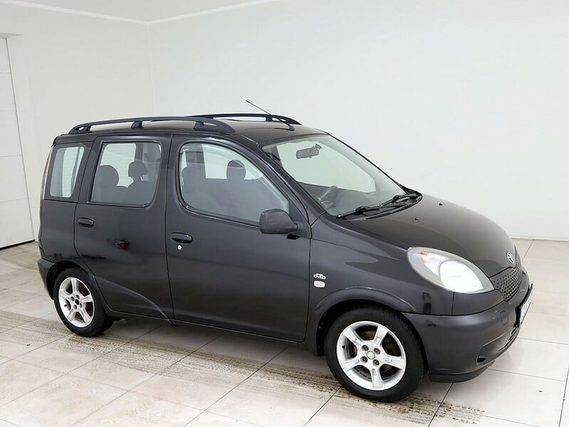 Toyota Yaris Verso D-4D 2002 m