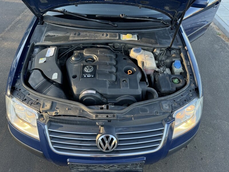 Photo 5 - Volkswagen Passat TDI 2003 y