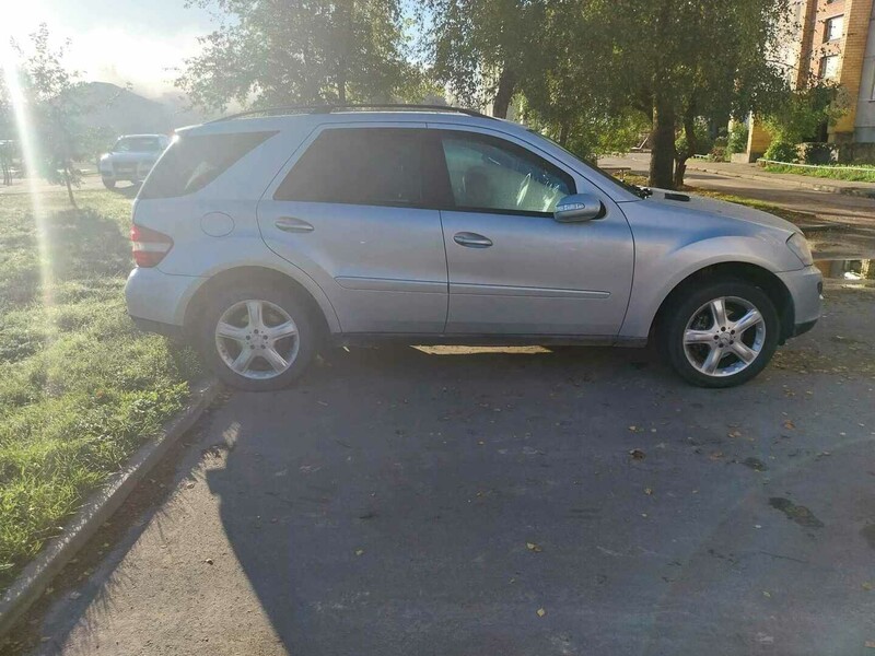 Photo 2 - Mercedes-Benz ML 280 2007 y Off-road / Crossover