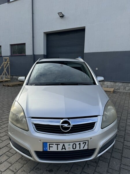 Photo 2 - Opel Zafira 2005 y Van