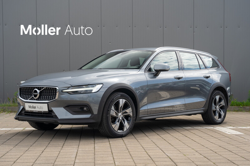 Volvo V60 Cross Country 2021 m Universalas