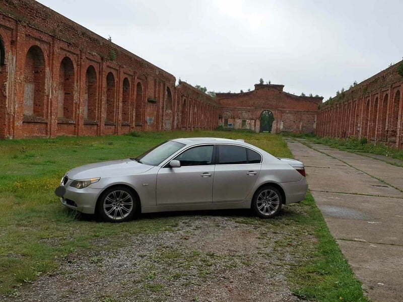 Photo 8 - Bmw 530 2005 y Sedan