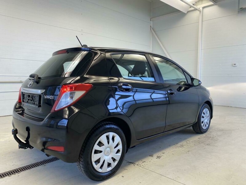 Photo 3 - Toyota Yaris 1.0 VVT-I 1.0 2013 y