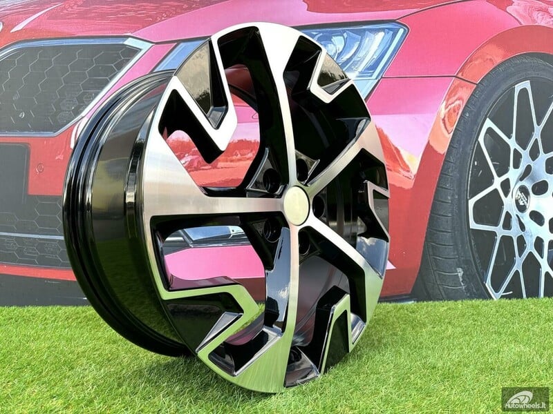 Photo 7 - Autowheels Kia Sportage Style Sorento light alloy R18 rims