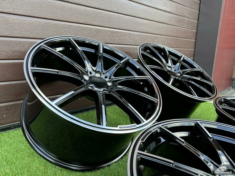 Photo 10 - Autowheels Mercedes CLS,E, Brabus defekt light alloy R20 rims