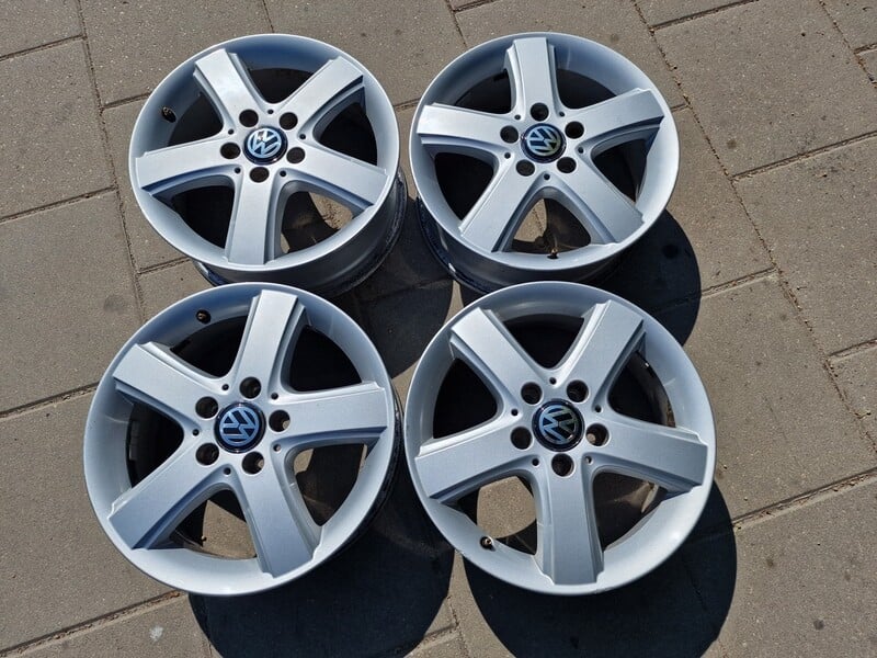 Volkswagen e-Golf, Golf, Jetta e-Golf light alloy R16 rims