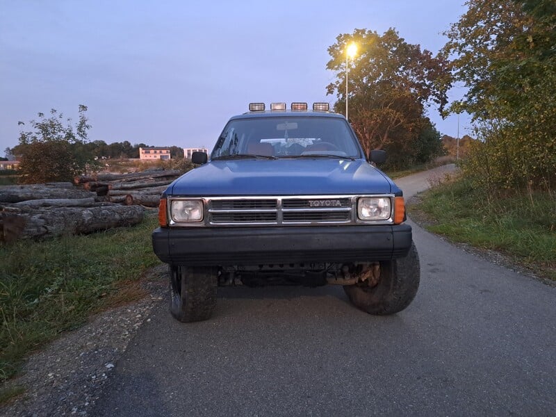 Photo 2 - Toyota 4-Runner 1989 y Off-road / Crossover