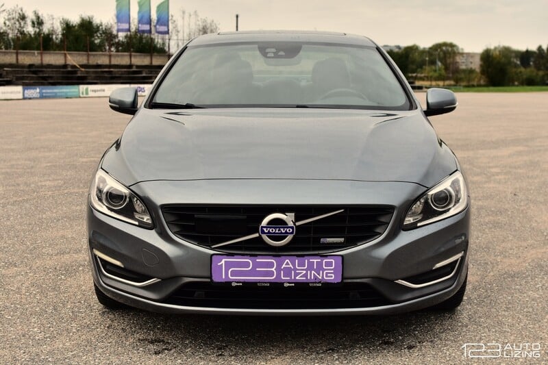 Photo 3 - Volvo S60 2016 y Sedan