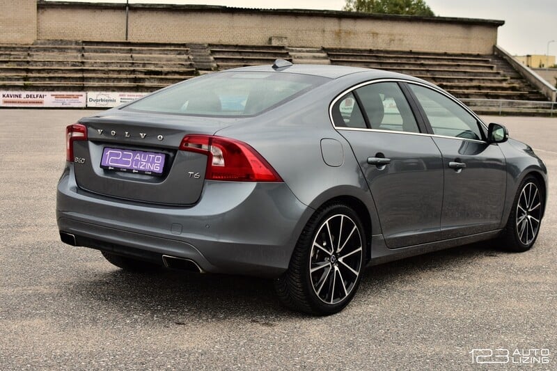 Photo 7 - Volvo S60 2016 y Sedan