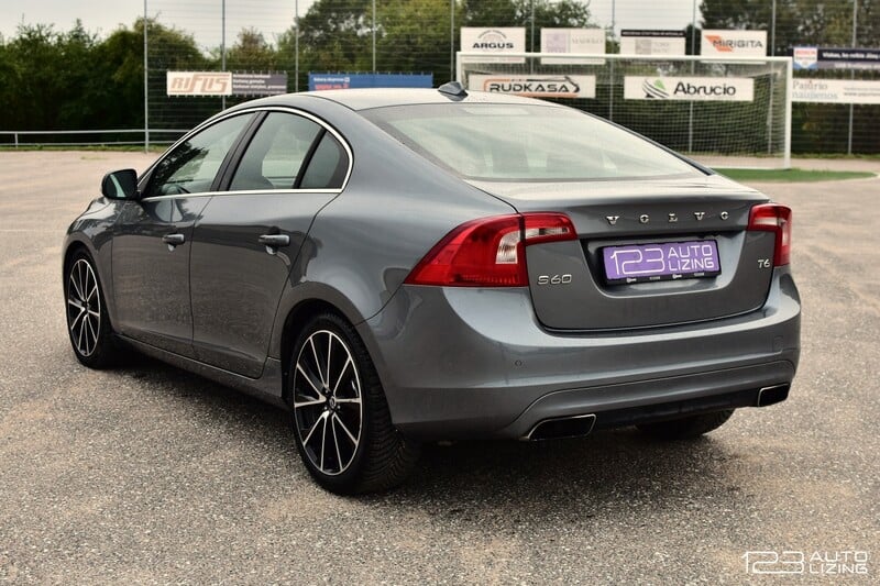 Photo 9 - Volvo S60 2016 y Sedan