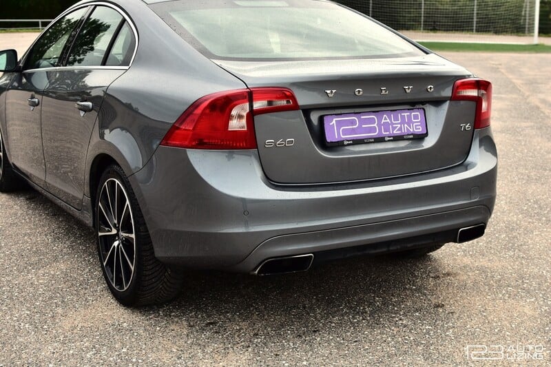 Photo 10 - Volvo S60 2016 y Sedan