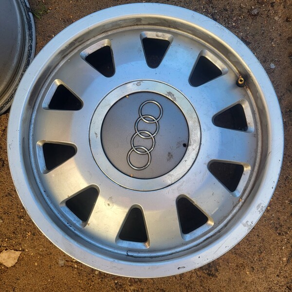 Audi A6 light alloy R15 rims