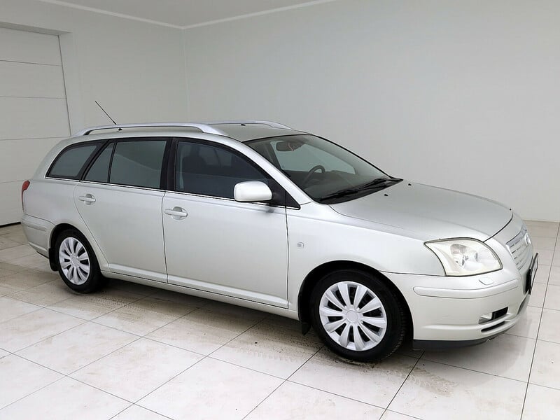 Toyota Avensis 2003 m Universalas