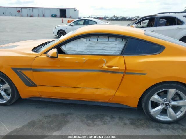 Photo 14 - Ford Mustang 2018 y Coupe