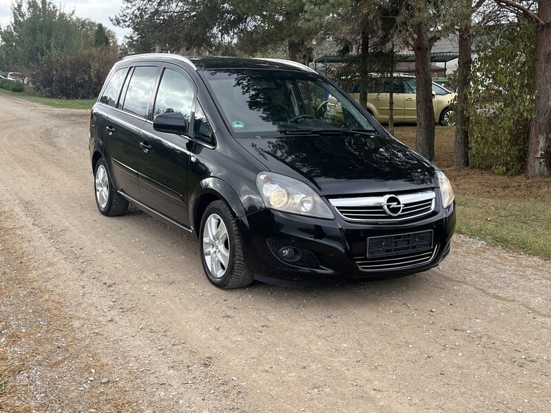 Opel Zafira 2011 y Van