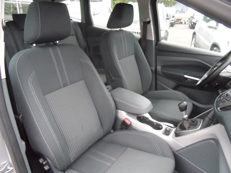 Photo 13 - Ford C-MAX 2012 y Van