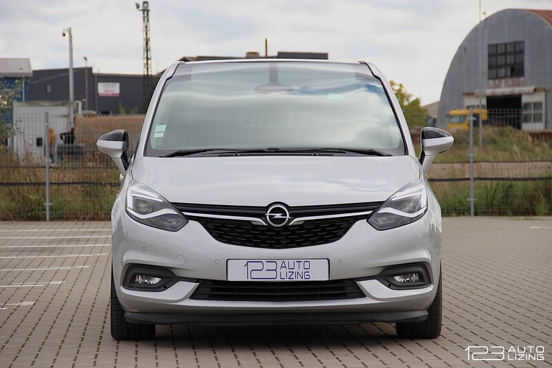 Фотография 3 - Opel Zafira tourer 2017 г Минивэн