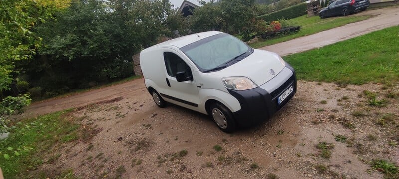 Fiat Fiorino 2010 y Commercial auto (with box)