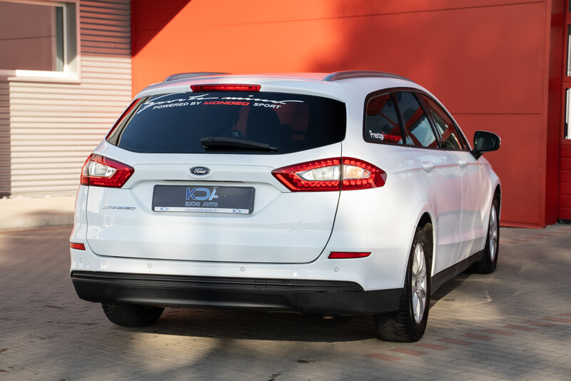 Photo 10 - Ford Mondeo 2015 y Wagon