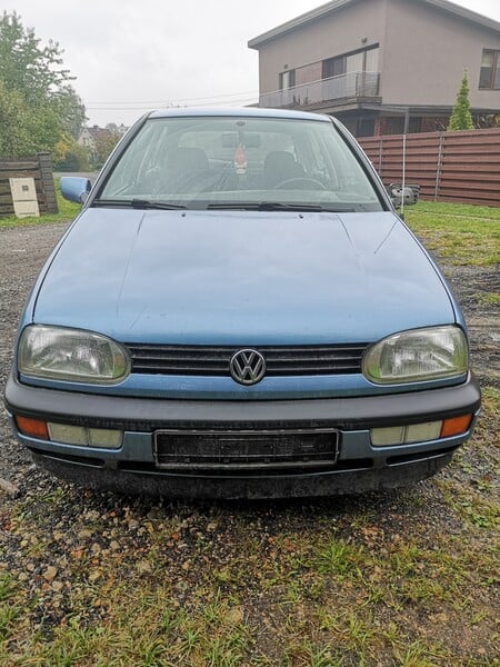 Volkswagen Golf 1993 г Хэтчбек