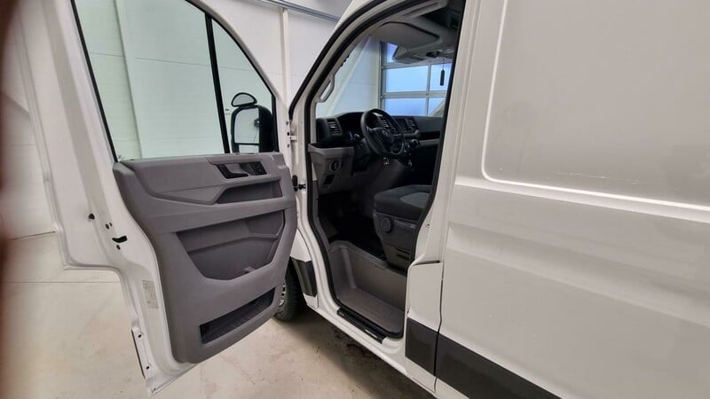 Фотография 8 - Volkswagen Crafter 2018 г Грузовой микроавтобус