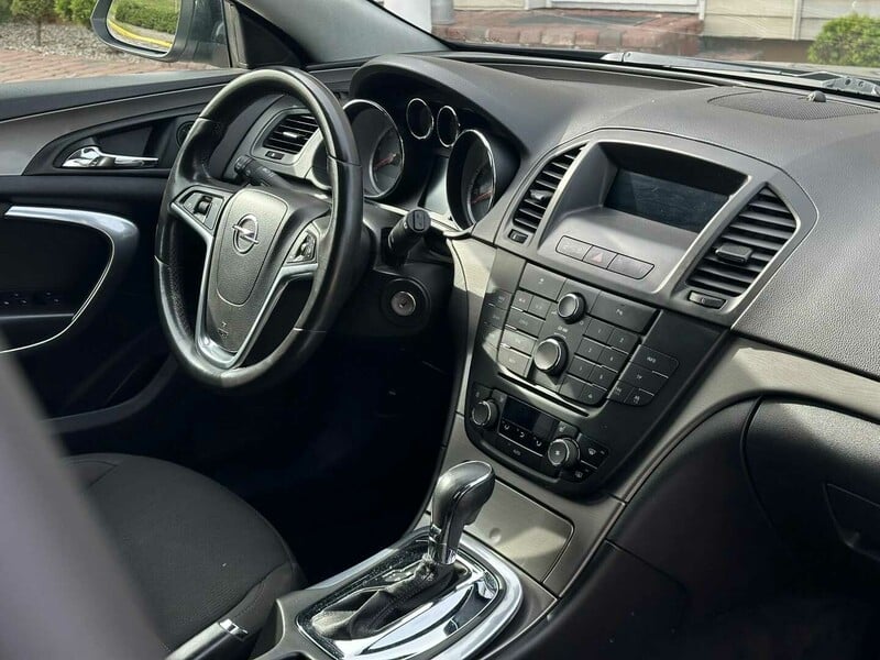 Фотография 12 - Opel Insignia 2011 г Универсал