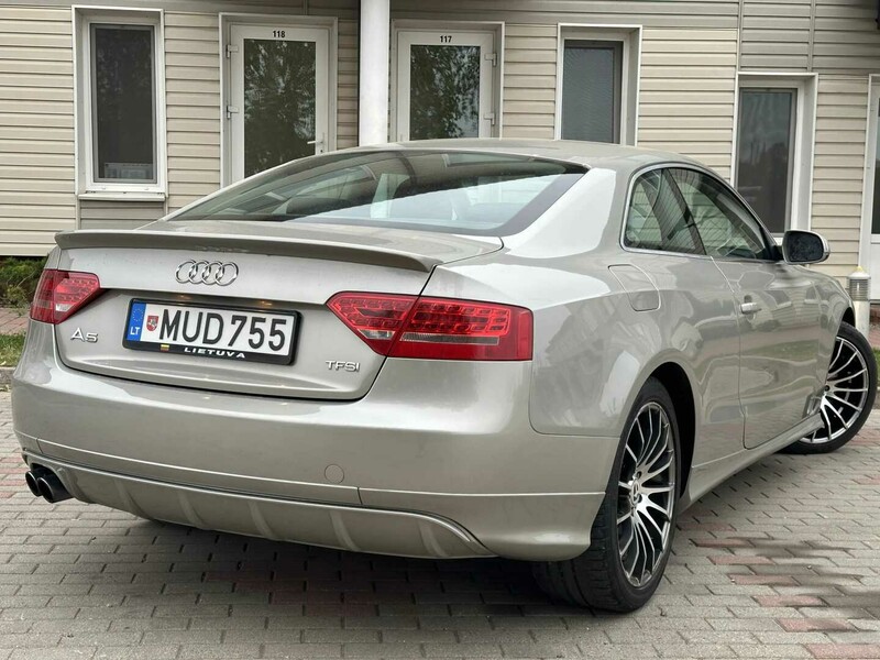 Photo 6 - Audi A5 2010 y Coupe