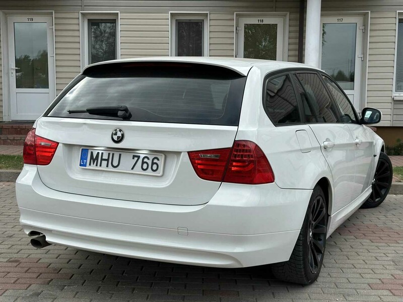 Nuotrauka 6 - Bmw 318 2009 m Universalas