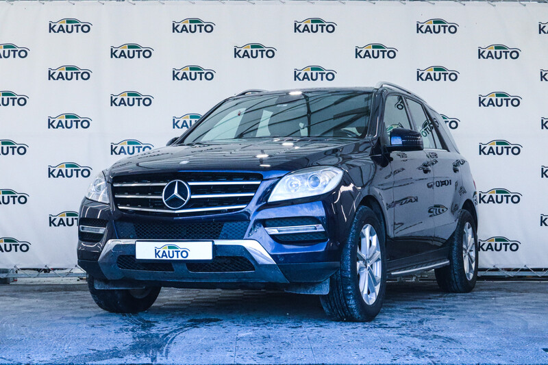 Mercedes-Benz ML250 2012 г Внедорожник / Кроссовер