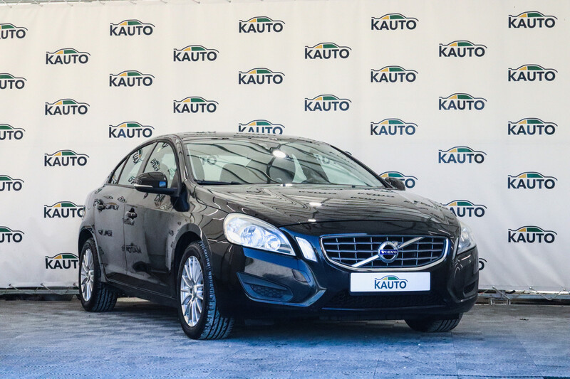 Фотография 2 - Volvo S60 2011 г Седан