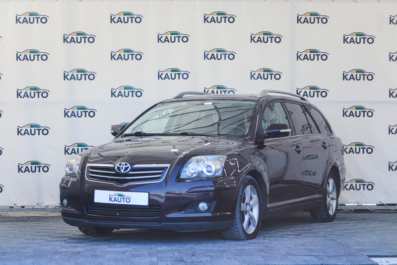 Toyo Avensis 2007 y Wagon