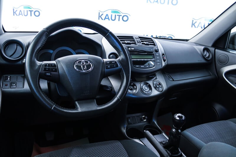 Фотография 13 - Toyota Rav4 2012 г Внедорожник / Кроссовер