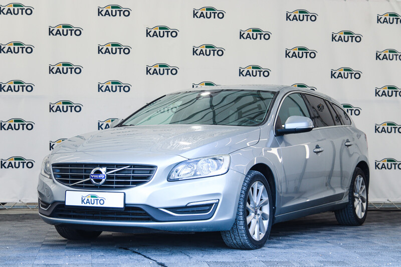 Фотография 1 - Volvo v60 2013 г Универсал