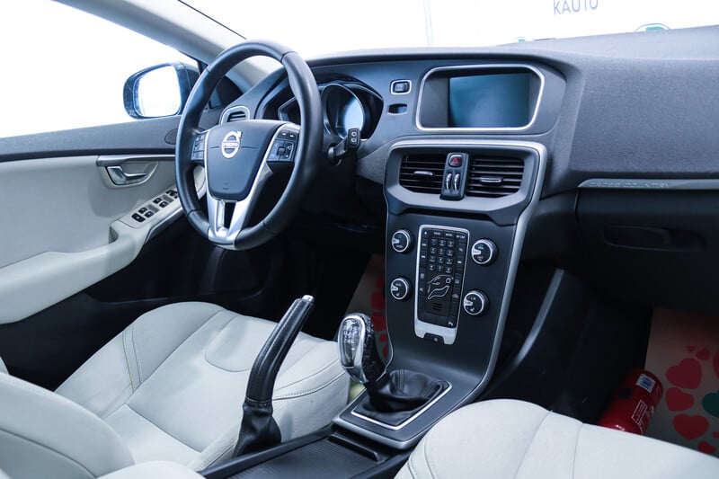 Nuotrauka 12 - Volvo V40 2014 m Hečbekas