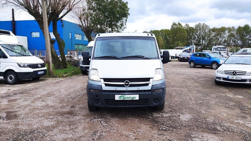 Photo 8 - Opel Movano 2008 y Minibus