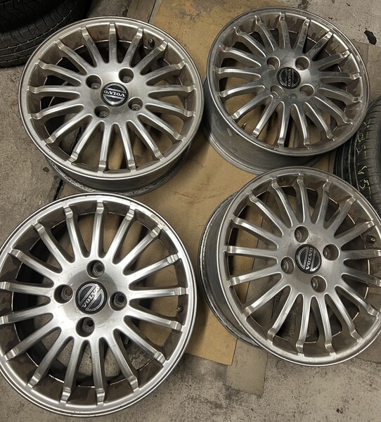 Volvo S40,V40 light alloy R16 rims