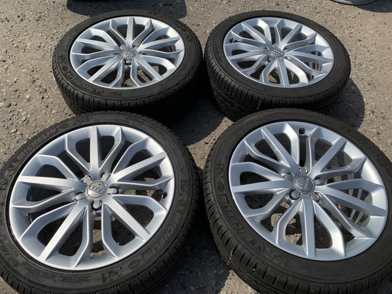 Photo 2 - Audi Siunciam, 7.5J ET33 light alloy R19 rims