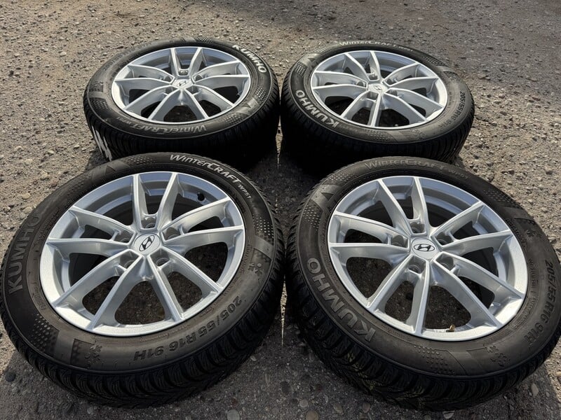 Photo 1 - Hyundai Siunciam, 6.5J ET50 light alloy R16 rims