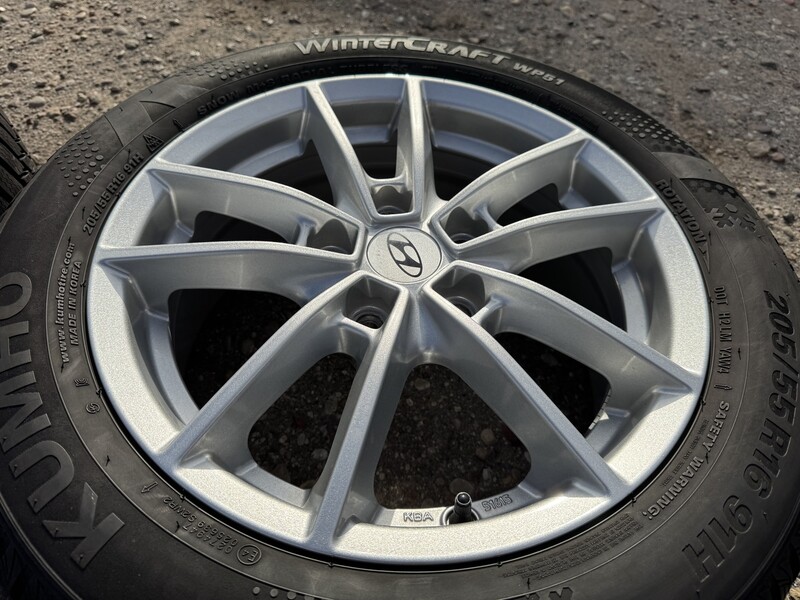 Photo 4 - Hyundai Siunciam, 6.5J ET50 light alloy R16 rims