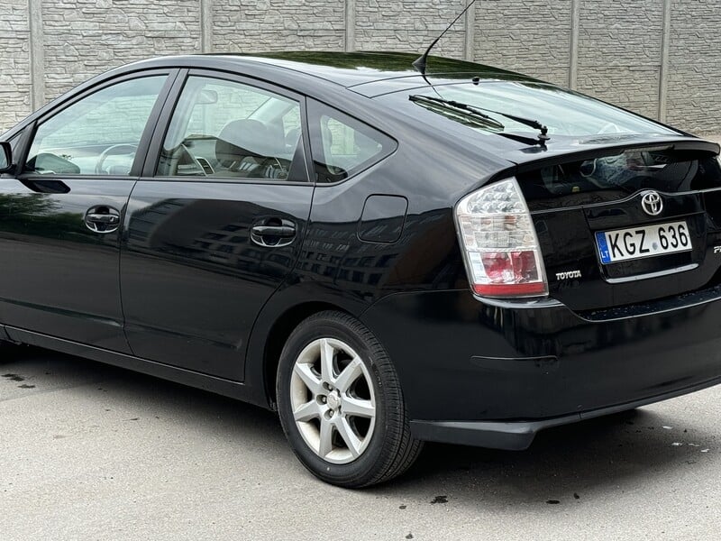 Toyota Prius 2006 y Hatchback