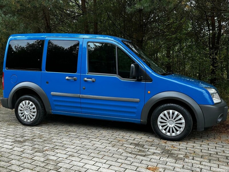 Фотография 6 - Ford Tourneo Connect 2004 г Минивэн