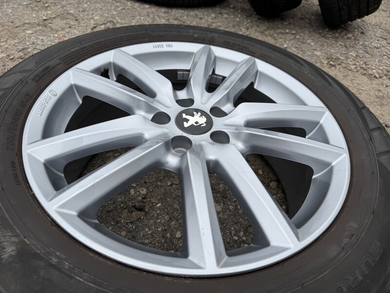 Photo 5 - Peugeot Siunciam, 7,5J ET50 light alloy R18 rims