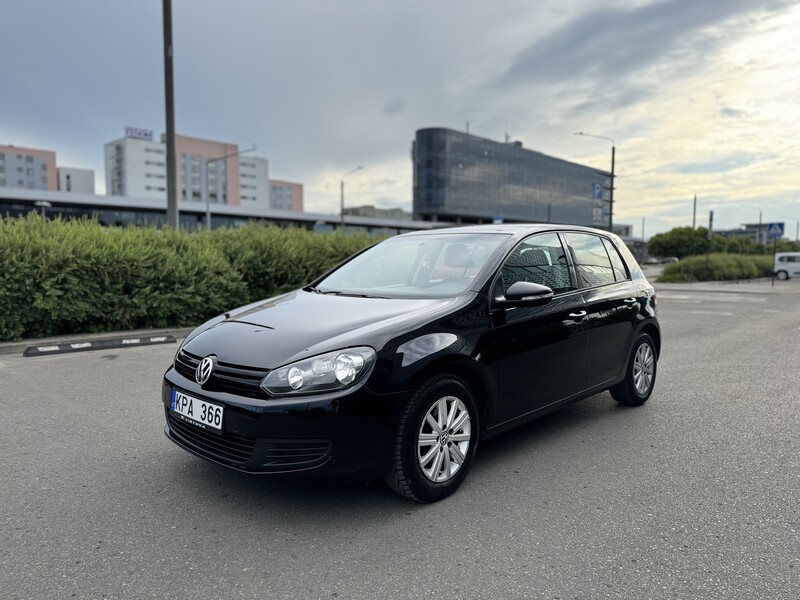 Photo 2 - Volkswagen Golf 2012 y Hatchback