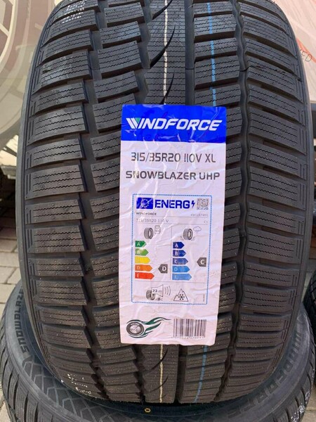 Фотография 2 - Windforce Snowblazer UHP R20 зимние шины для автомобилей