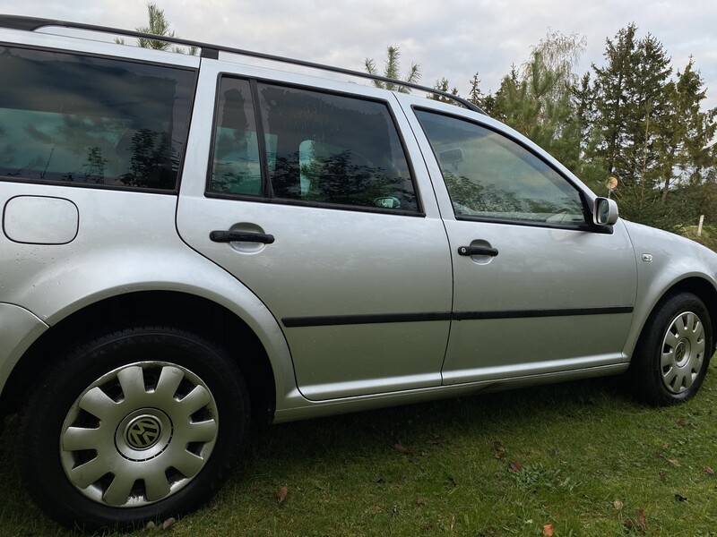 Photo 6 - Volkswagen Golf TDI 2005 y